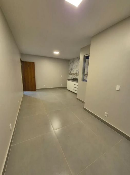 Aluga-se apartamento 1qt Ceilândia QNN 20