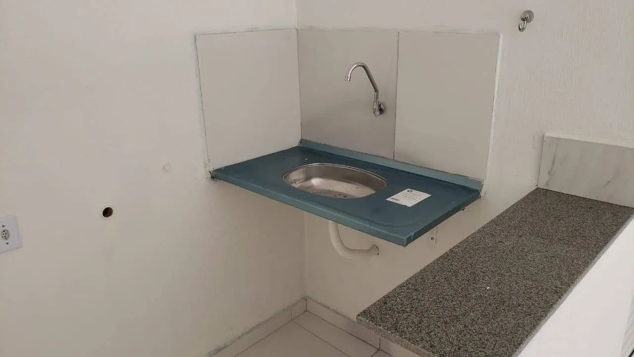 ALUGA-SE KITNET - CENTRO DE TAGUATINGA